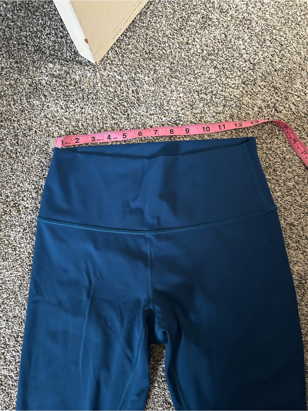 Blue Lululemon leggings - Picture 3 of 5